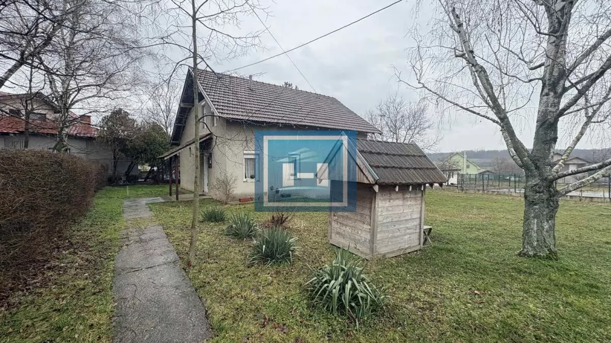 OAZA MIRA NA GLAVNOM PUTU – VINORAČA 23