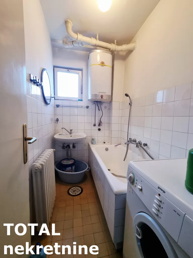 Stan,NOVI SAD,CENTAR,kv: 90.00, € 289000, ID: 1102326 13