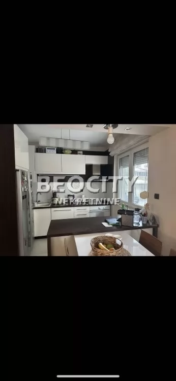 Trosoban stan, 67 m2, Grbavica, Doža Djerdja ID: 129456 8