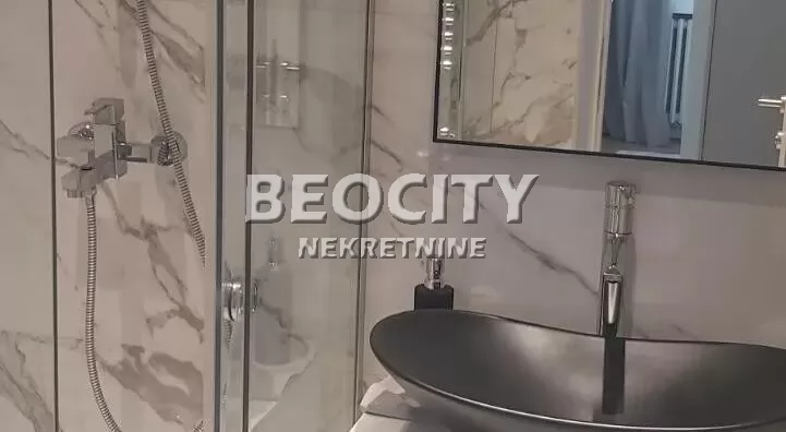 Trosoban stan, 80 m2, Palilula, Karnegijeva 3 ID: 129477 10