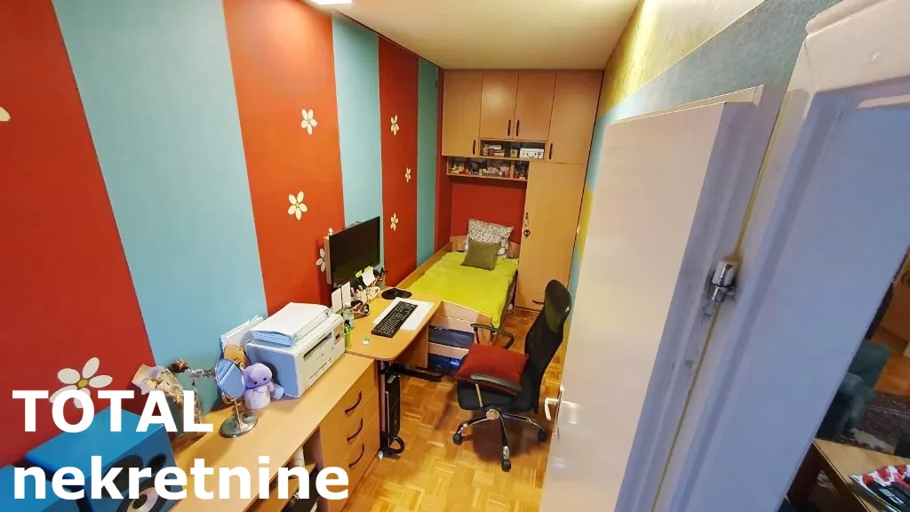 Stan,NOVI SAD,BULEVAR,kv: 70.00, € 179000, ID: 1102327 13