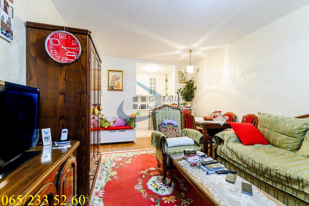 Voždovac  Merin Hill   Vojislava Nanovića 48m2 2