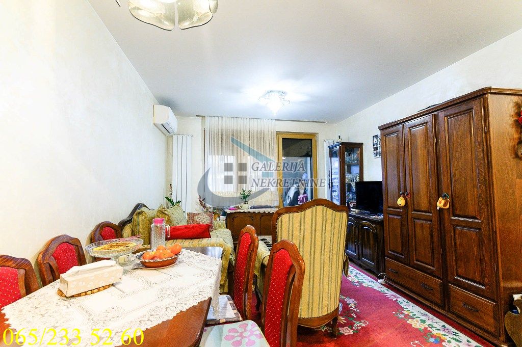 Voždovac  Merin Hill   Vojislava Nanovića 48m2 3