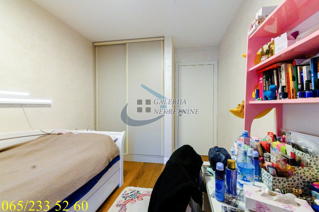 Voždovac  Merin Hill   Vojislava Nanovića 48m2 5