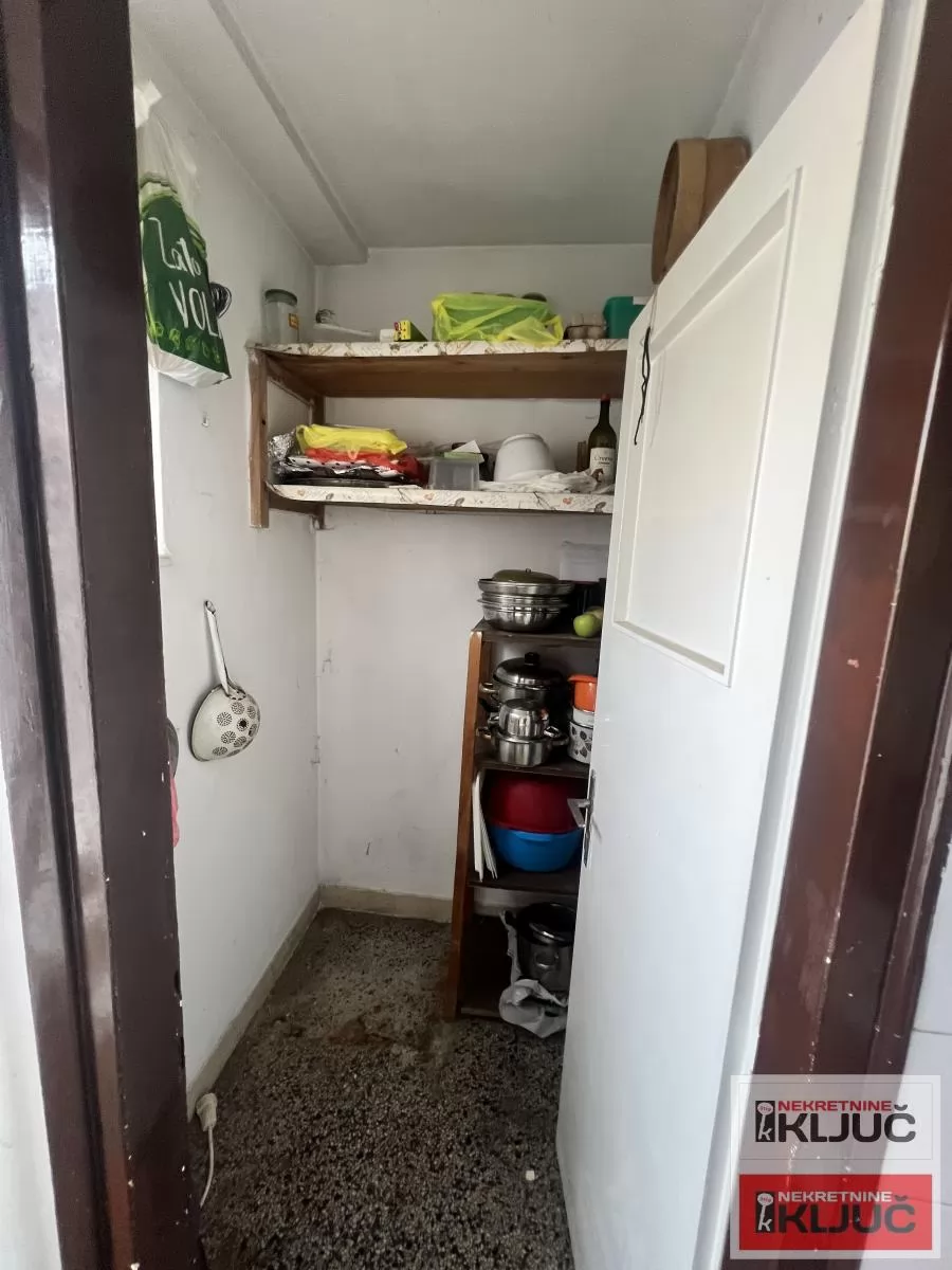 BLIZINA SPENSA, 86m2+terase, Četvorosoban može za Poslovni prostor 15