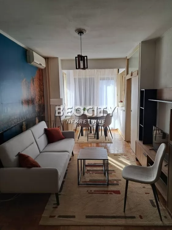 Dvosoban stan, 61 m2, Novi Sad, Bulevar oslobođenja ID: 129631 1