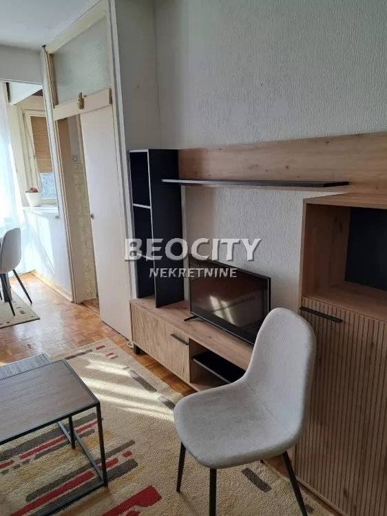 Dvosoban stan, 61 m2, Novi Sad, Bulevar oslobođenja ID: 129631 3