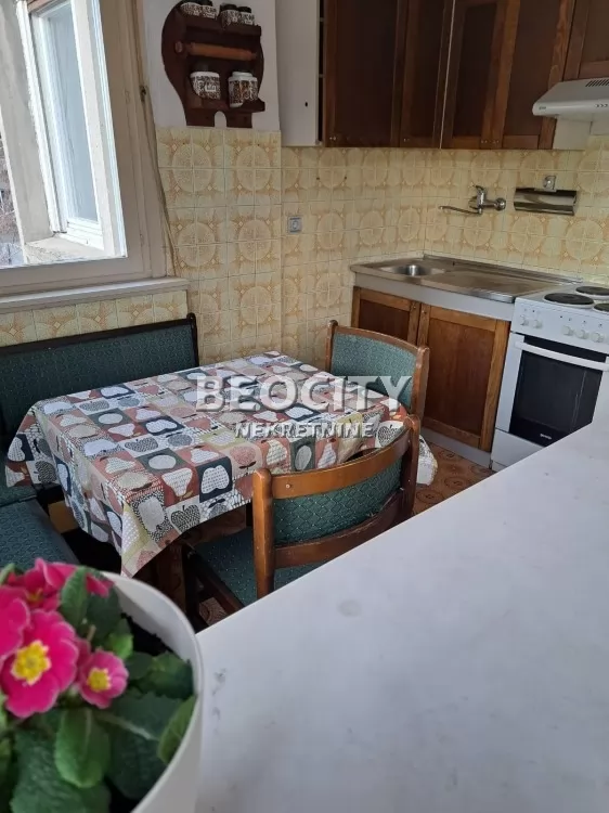 Dvosoban stan, 61 m2, Novi Sad, Bulevar oslobođenja ID: 129631 5