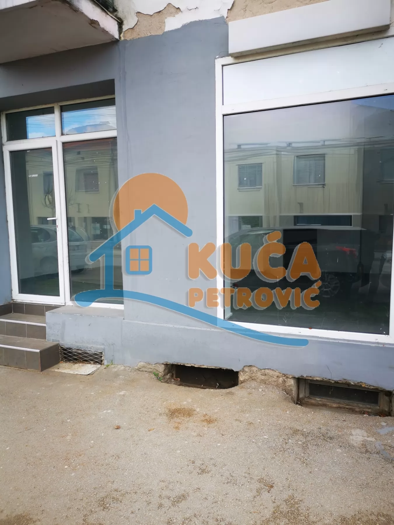 Lokal, 36 m2, Srpskih vladara ID: p-015930 2