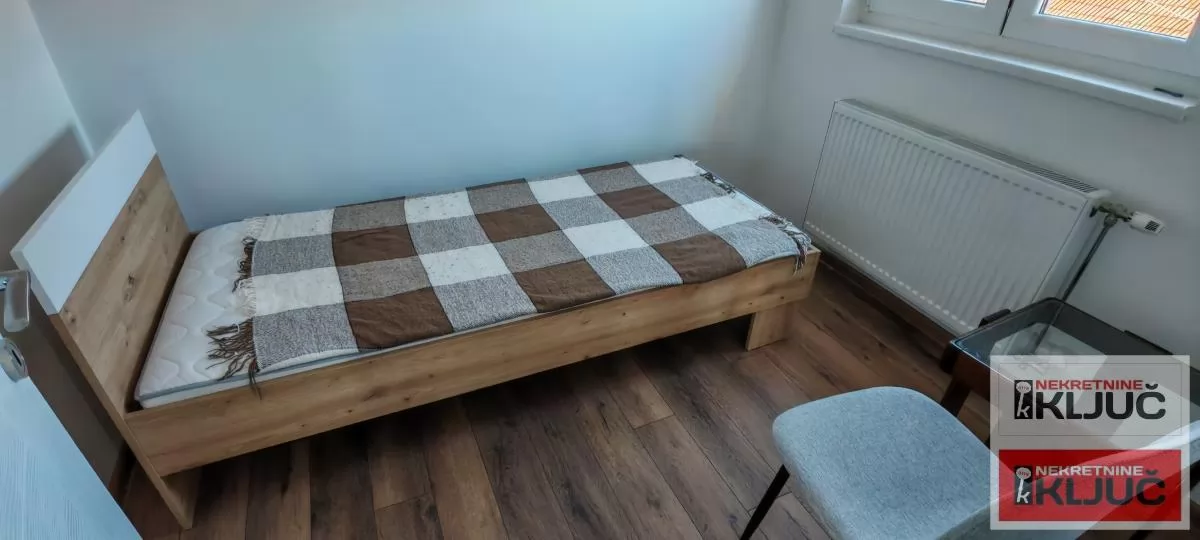 PETROVARADIN, 58m2, Dvoiposoban, Namešten, Parking 9