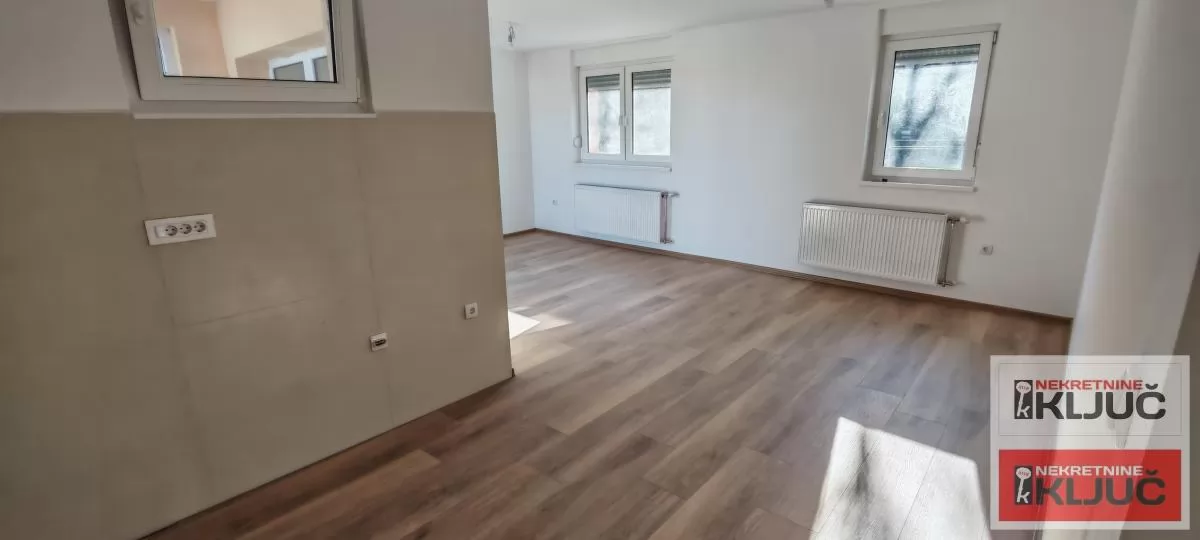 PETROVARADIN, 67m2, Trosoban, Odmah useljiv 3