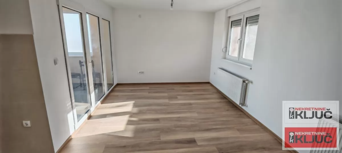 PETROVARADIN, 67m2, Trosoban, Odmah useljiv 4