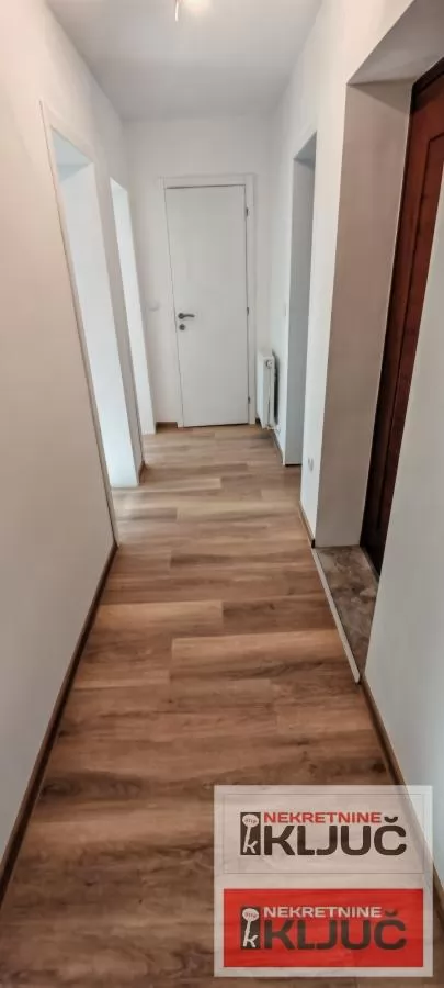 PETROVARADIN, 67m2, Trosoban, Odmah useljiv 9