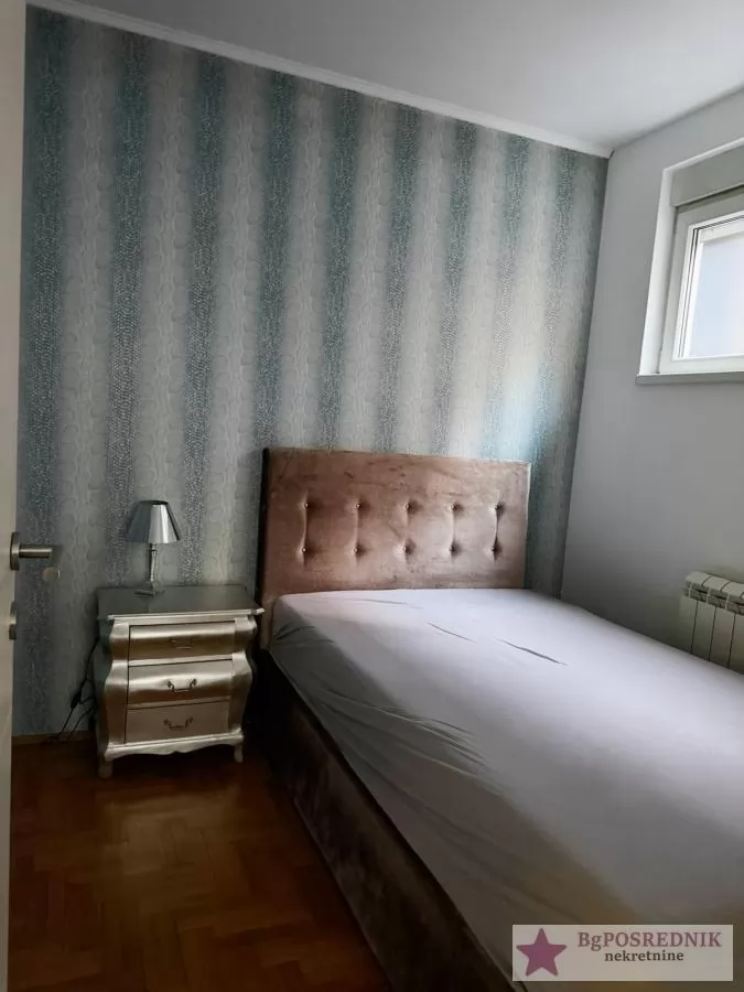 Voždovac, Lekino brdo, Pirotska, 34m2 4