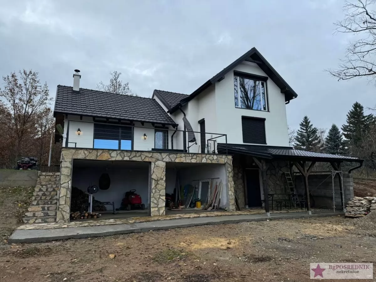Voždovac, Ripanj, Put za Malu Ivanču, 250m2, 20a 12