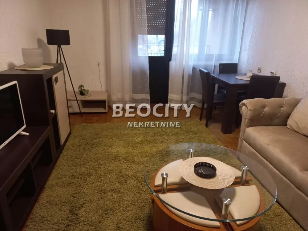 Dvosoban stan, 52 m2, Železnička stanica, Save Ljubojeva ID: 129698 2