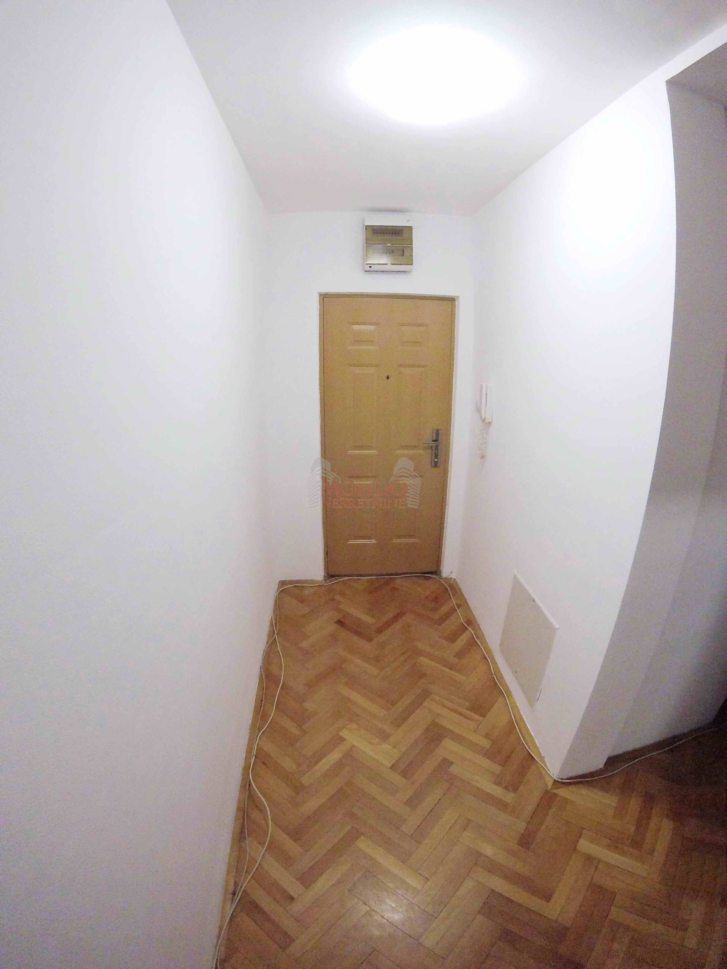 Dvosoban stan kod šojke, cg, Niš 11