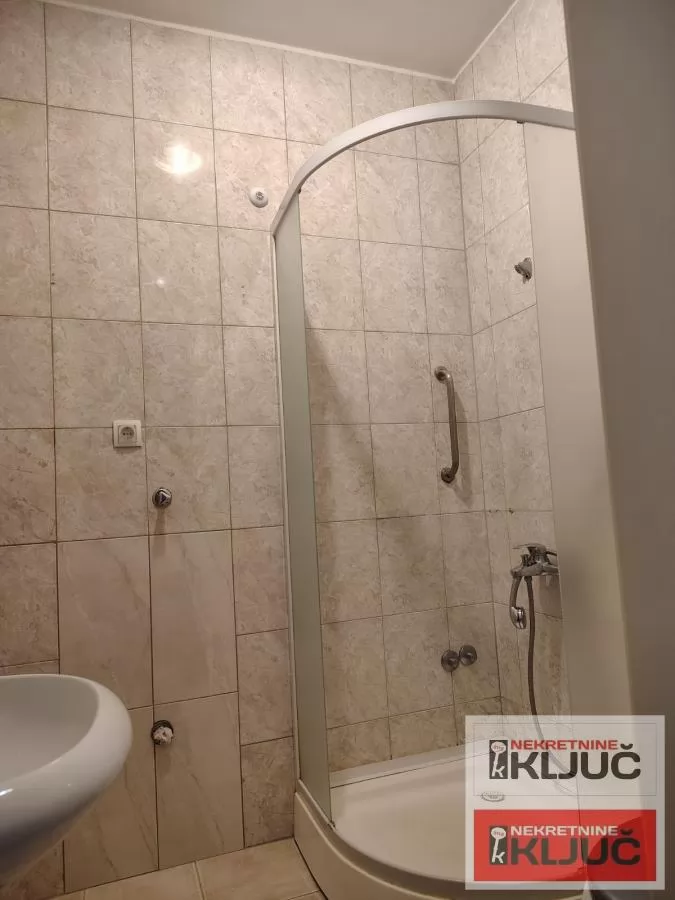 TELEP, 50m2, Dvosoban, Prazan 10