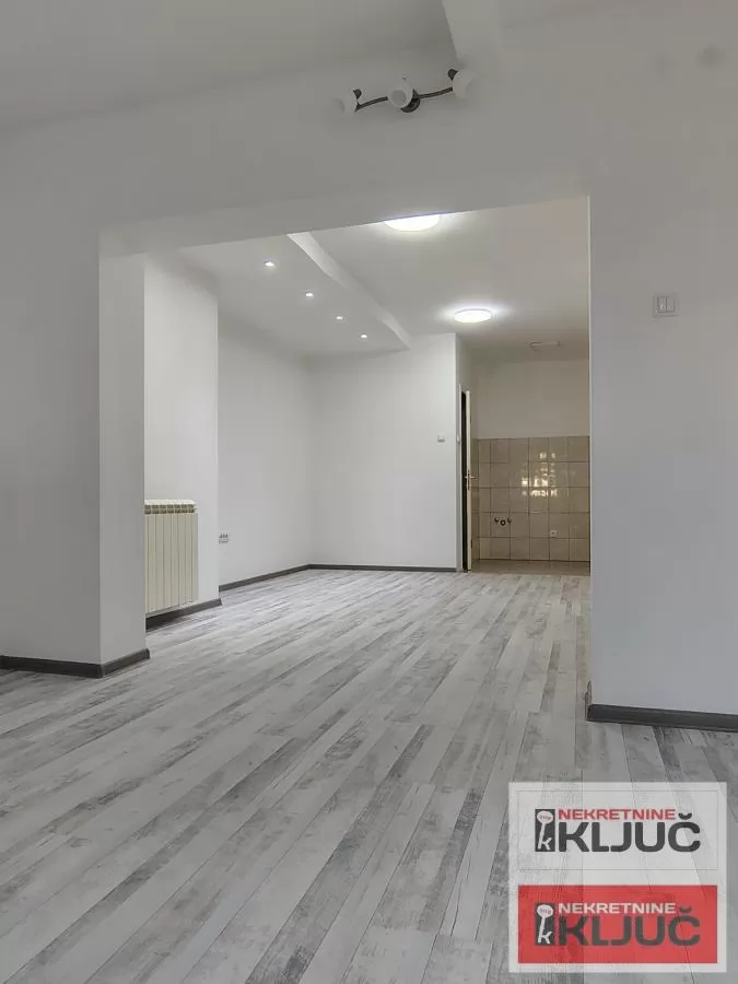 TELEP, 50m2, Dvosoban, Prazan 2