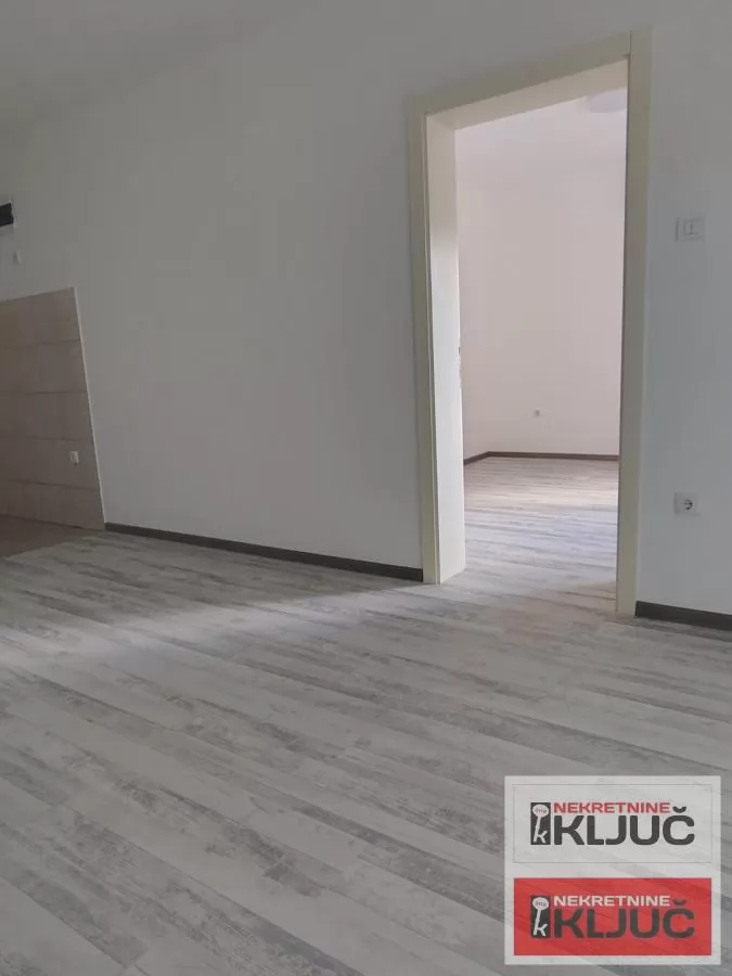 TELEP, 50m2, Dvosoban, Prazan 9