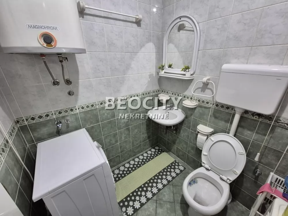 Dvosoban stan, 45 m2, Grbavica, Cara Dušana ID: 128081 9