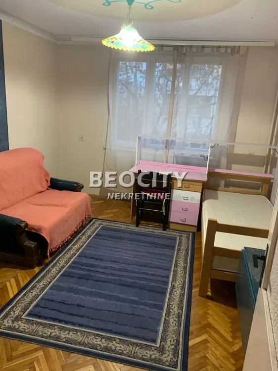 Dvosoban stan, 45 m2, Grbavica, Puskinova ID: 129774 1