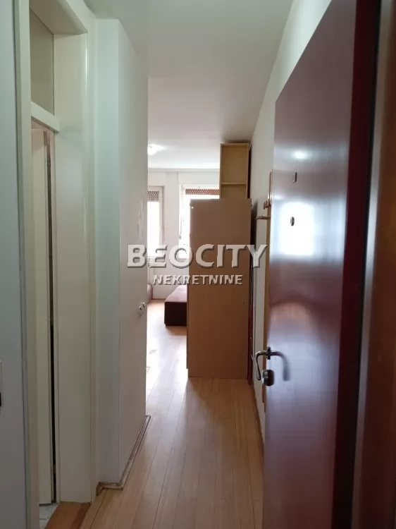 Jednosoban stan, 22 m2, Novi Sad, Bulevar oslobođenja ID: 129858 4