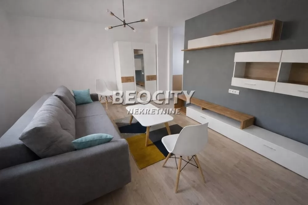 Jednosoban stan, 33 m2, Železnička stanica, Bulevar oslobođenja ID: 129805 2