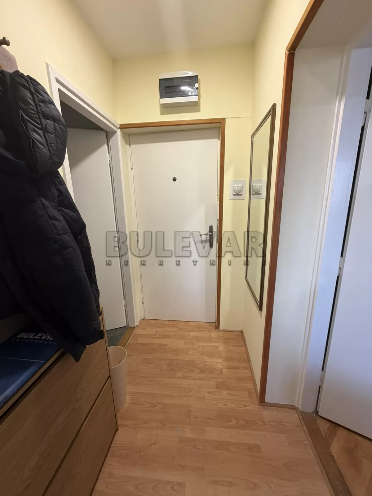 Jednosoban stan, 38 m2, Centar, Grada Sirena ID: i-015945 6