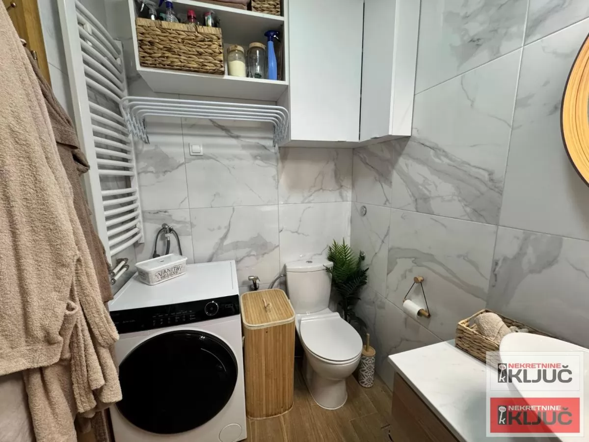 LIMAN 3, 79 m2, Trosoban, Namešten 13