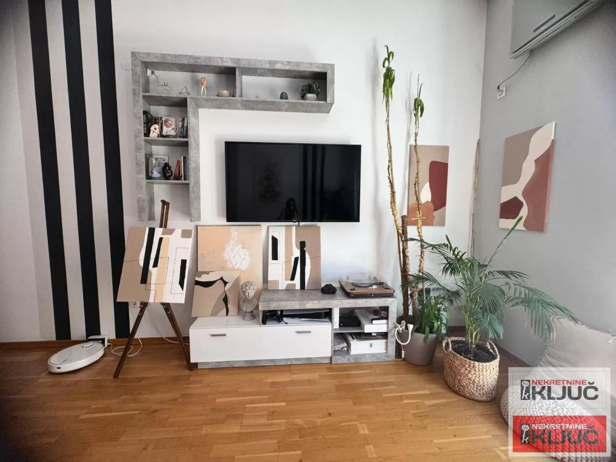 LIMAN 3, 79 m2, Trosoban, Namešten 4