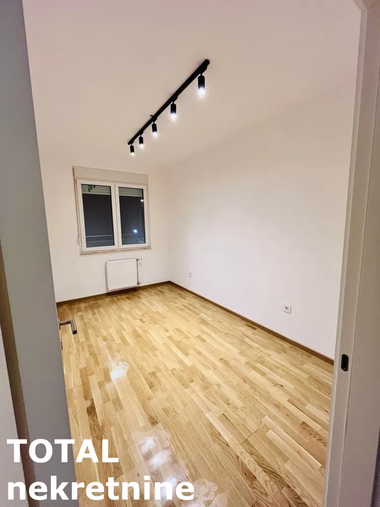 Stan,NOVI SAD,AVIJACIJA,kv: 44.00, € 122000, ID: 1102307 2