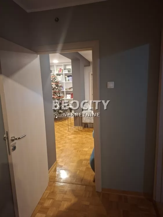 Trosoban stan, 116 m2, Podbara, Kosovska ID: 129576 10