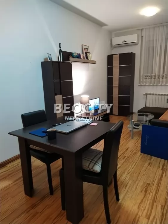 Jednosoban stan, 28 m2, Adamovićevo naselje, Laze Nancica ID: 129835 2