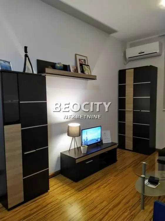 Jednosoban stan, 28 m2, Adamovićevo naselje, Laze Nancica ID: 129835 3
