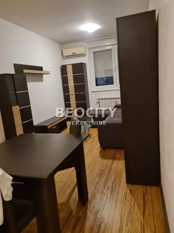 Jednosoban stan, 28 m2, Adamovićevo naselje, Laze Nancica ID: 129835 4