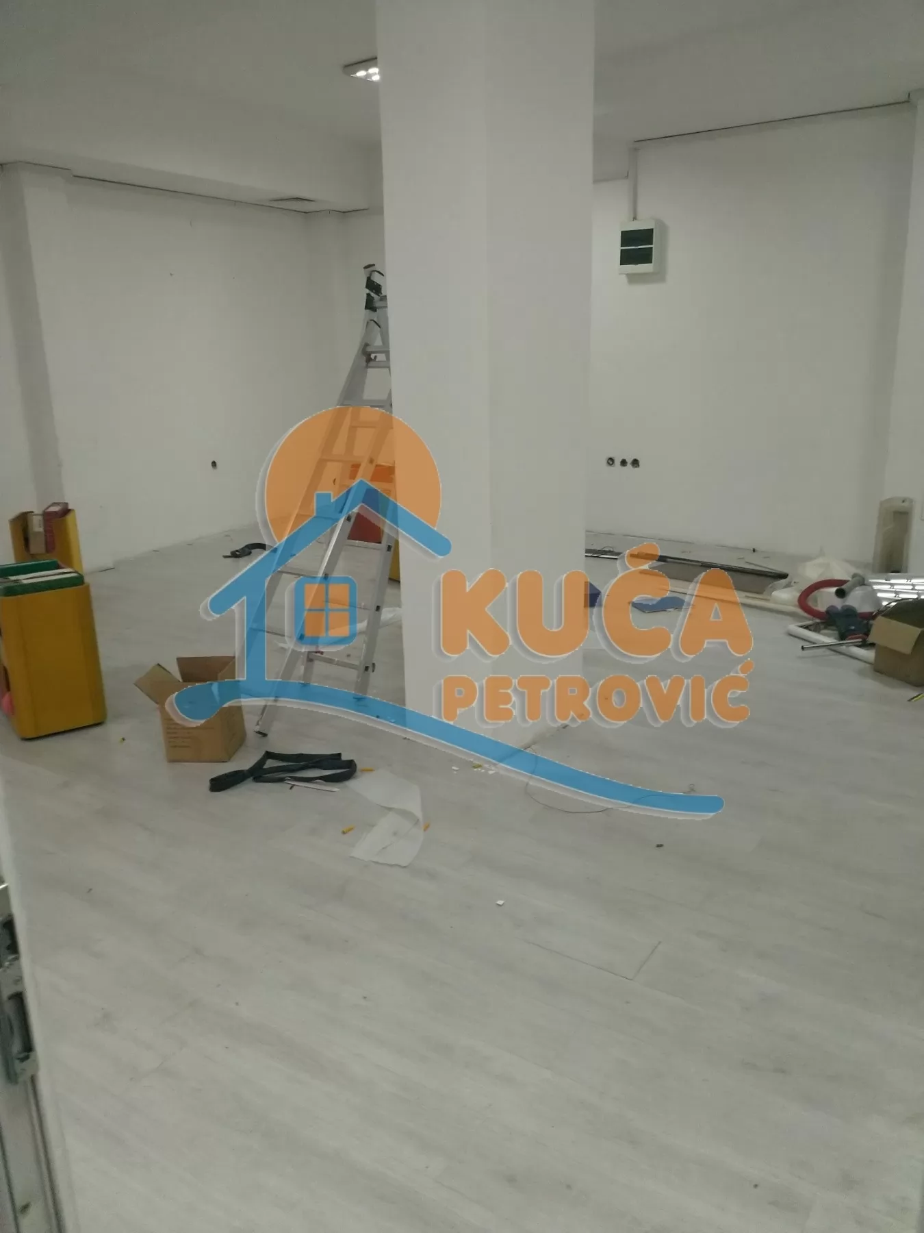 Lokal, 171 m2, Čair, Mije Petrovića ID: p-015939 15