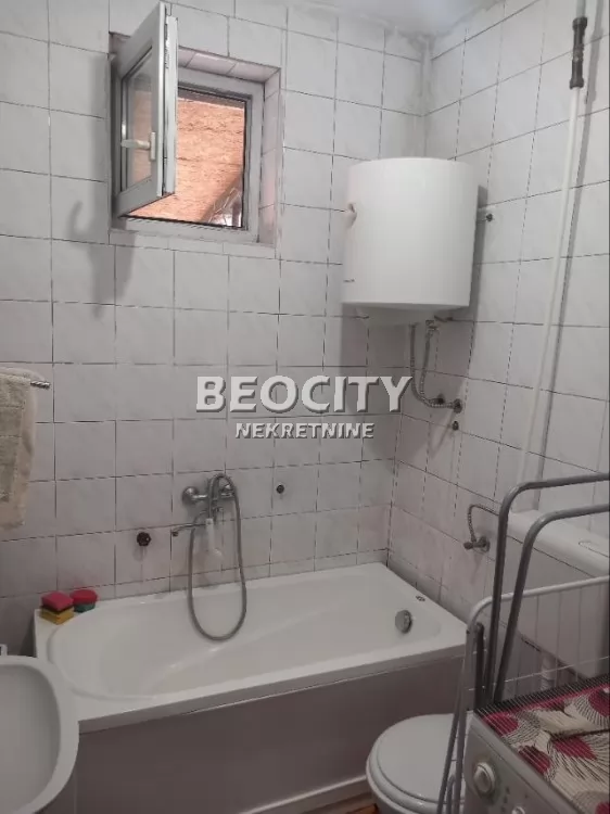 Dvosoban stan, 40 m2, Zemun, Geteova ID: 129956 8