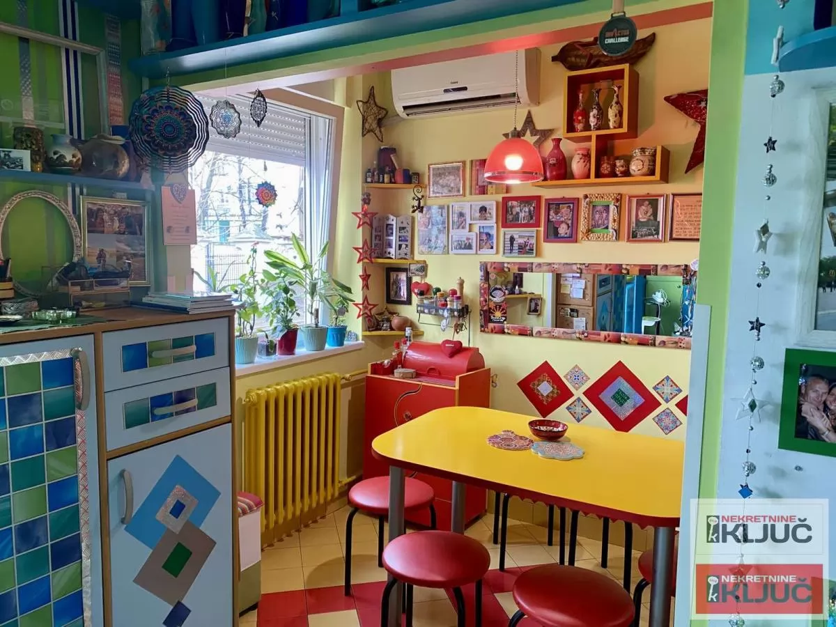 PODBARA, 48m2, Dvosoban kod Almaške Crkve 6