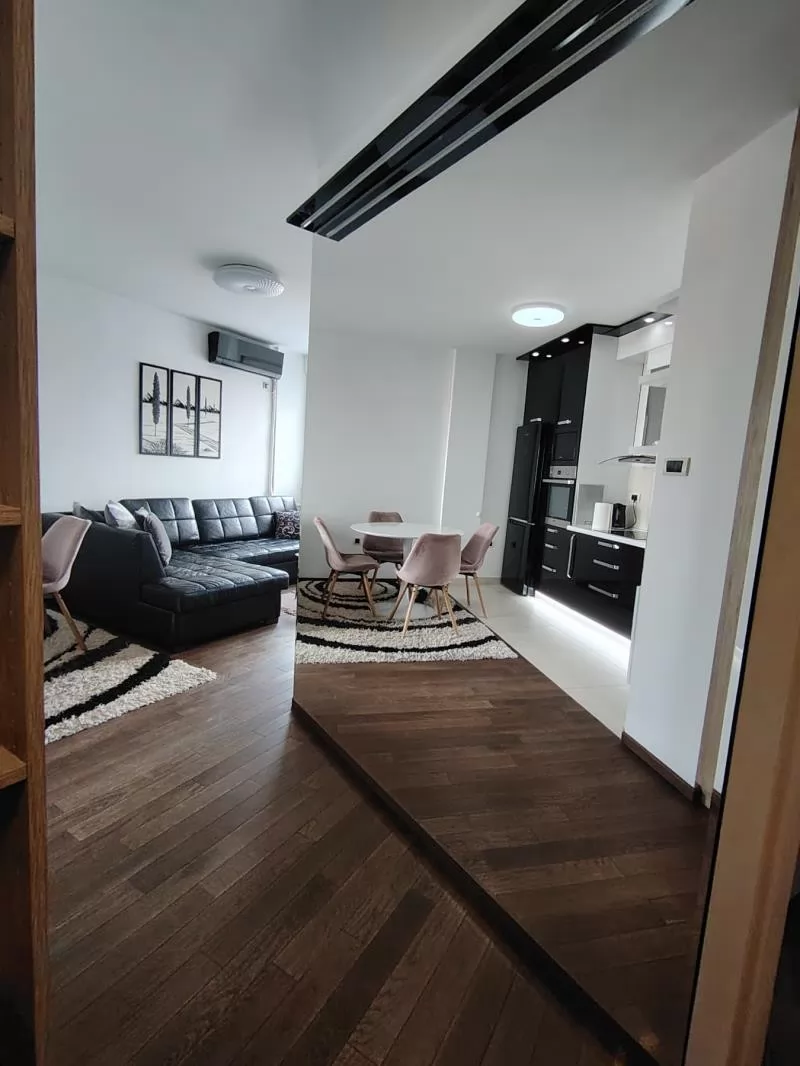 Stan,NOVI SAD,BULEVAR EVROPE,kv: 39, € 500, ID: 9101916 9