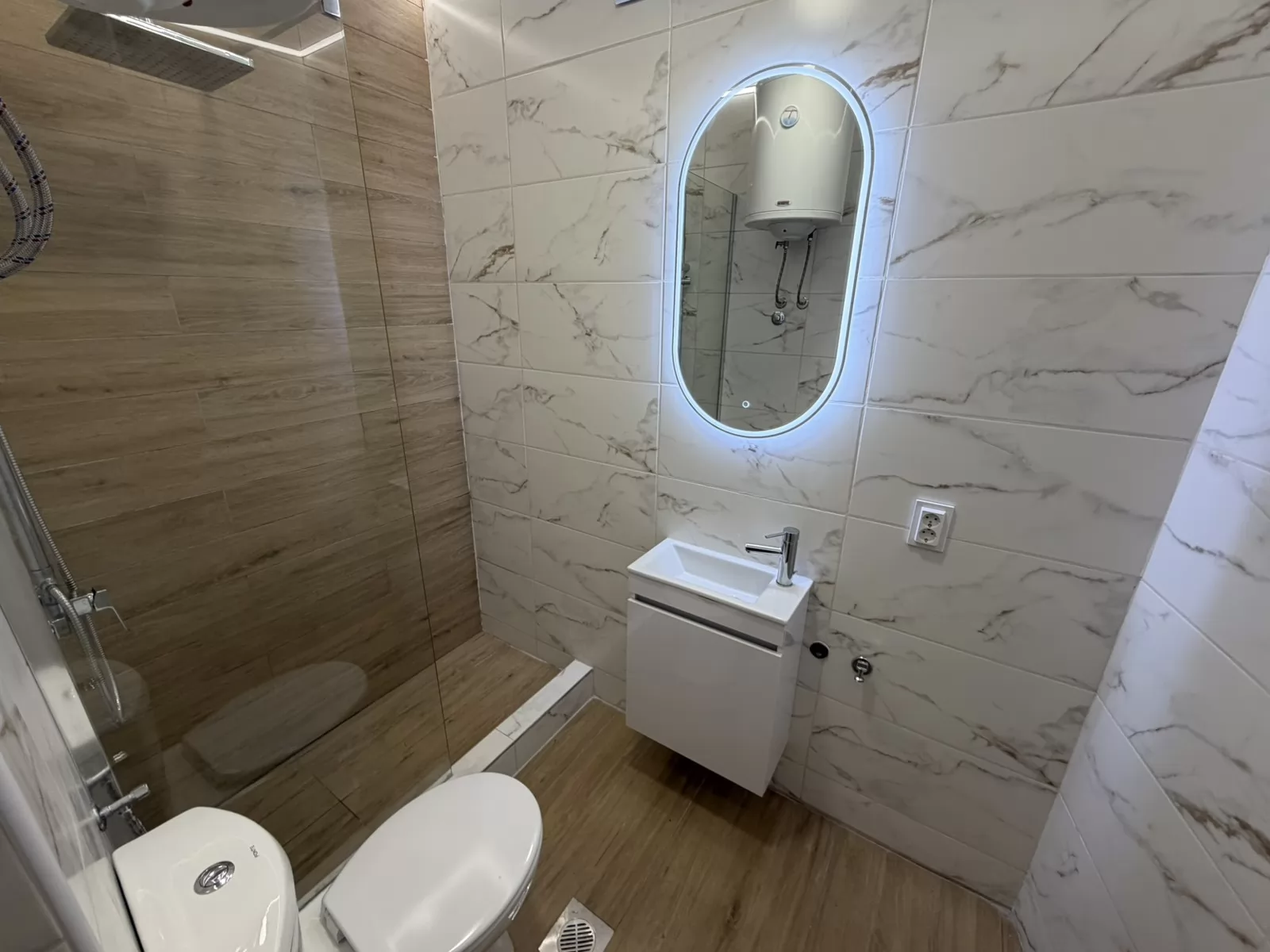 Stan,NOVI SAD,CENTAR,kv: 21, € 92700, ID: 1019307 8