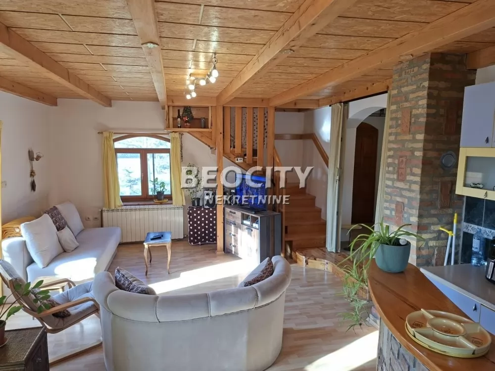 Trosobna kuća, 139 m2, Sremska Kamenica, Popovica ID: 129919 1