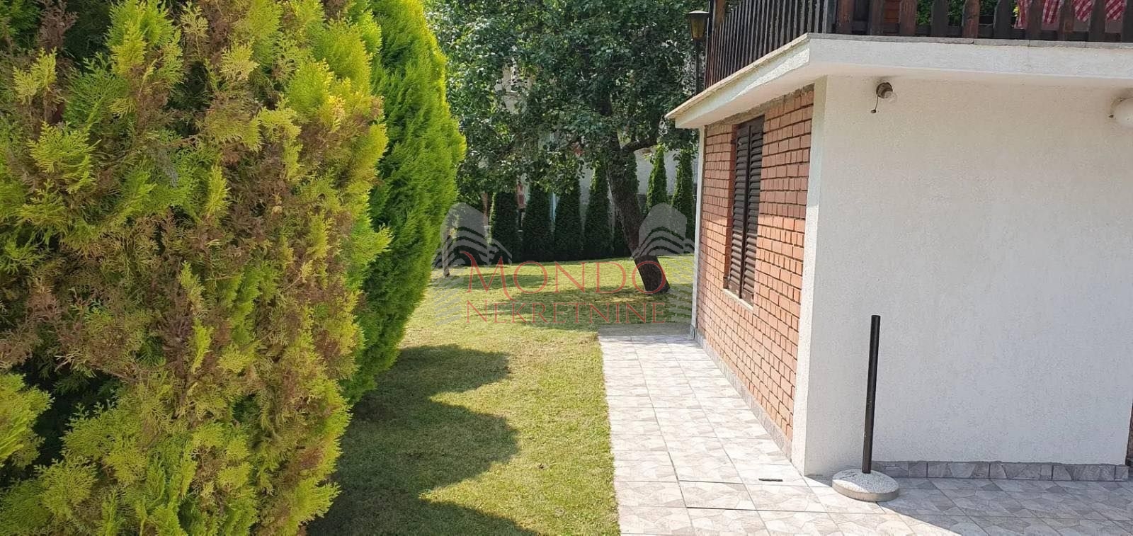 Na prodaju vikendica u vikend naselju Sicevo sa pogledon na klisuru 3