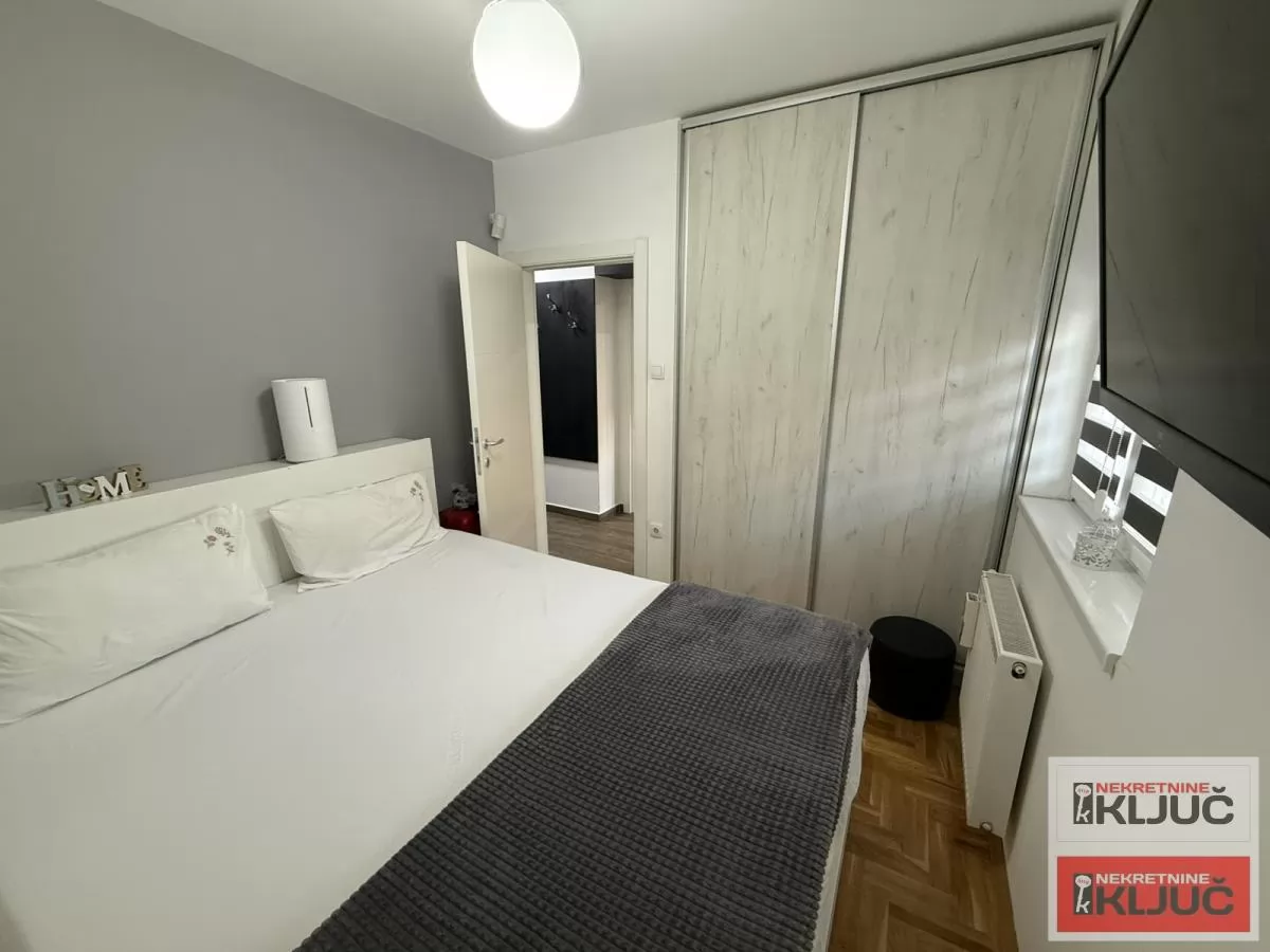 ADICE, 61m2+dvorište, Trosoban, Namešten, Parking 6