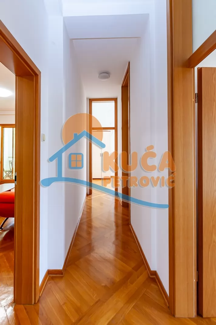 četvorosoban stan, 102 m2, Centar, Koste Stamenkovića ID: p-015924 12