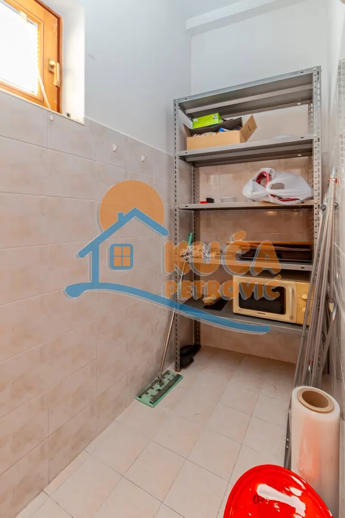 četvorosoban stan, 102 m2, Centar, Koste Stamenkovića ID: p-015924 7