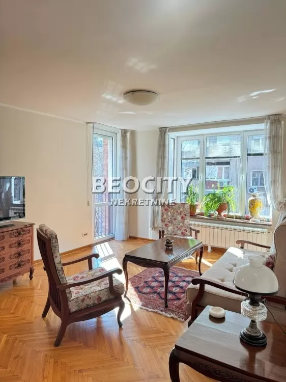 Dvosoban stan, 60 m2, Vračar, Knjeginje Zorke ID: 130006 1