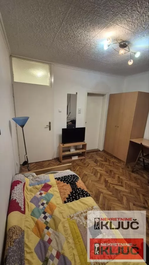 Izdaje se garsonjera na Limanu 3 6