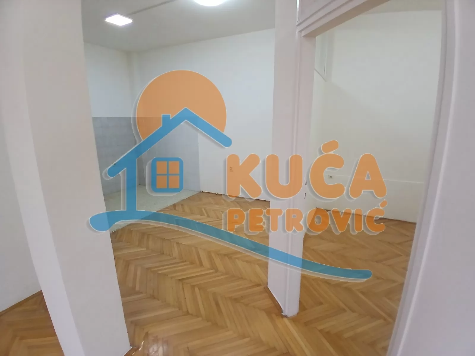 Lokal, 55 m2, Crveni Pevac, Vožda Karađorđa ID: i-015967 5