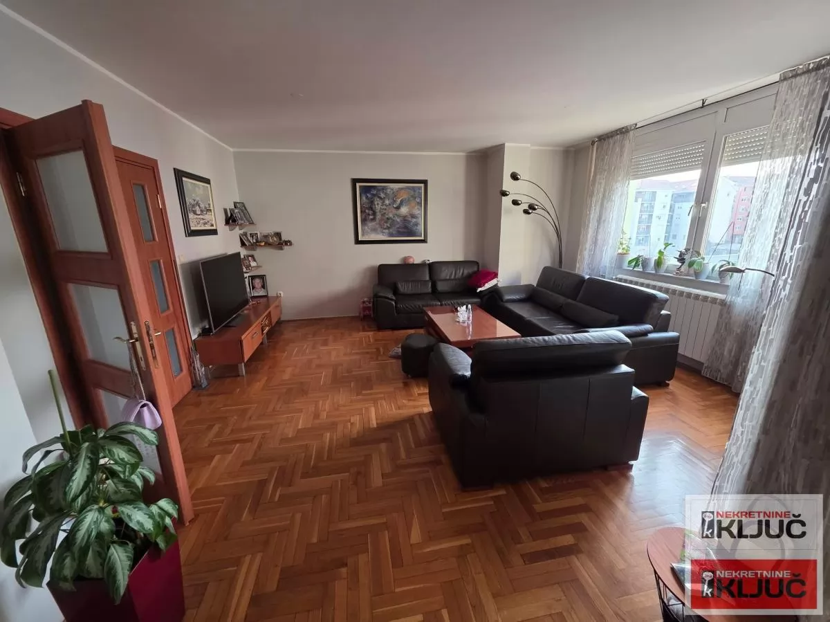 NOVA DETELINARA, 107m2, Četvorosoban, Porodičan 1